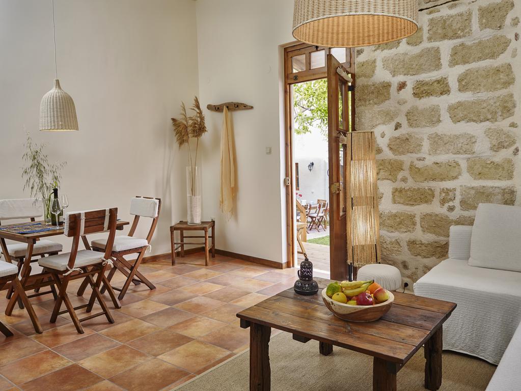 Helios Garden Boutique Apartments Rhodes City エクステリア 写真