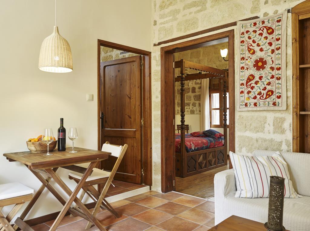 Helios Garden Boutique Apartments Rhodes City エクステリア 写真